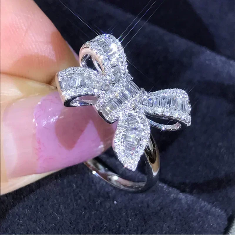 Bague Huitan avec grand nœud e - Luxury Lifestyle Jewelry avis et prix